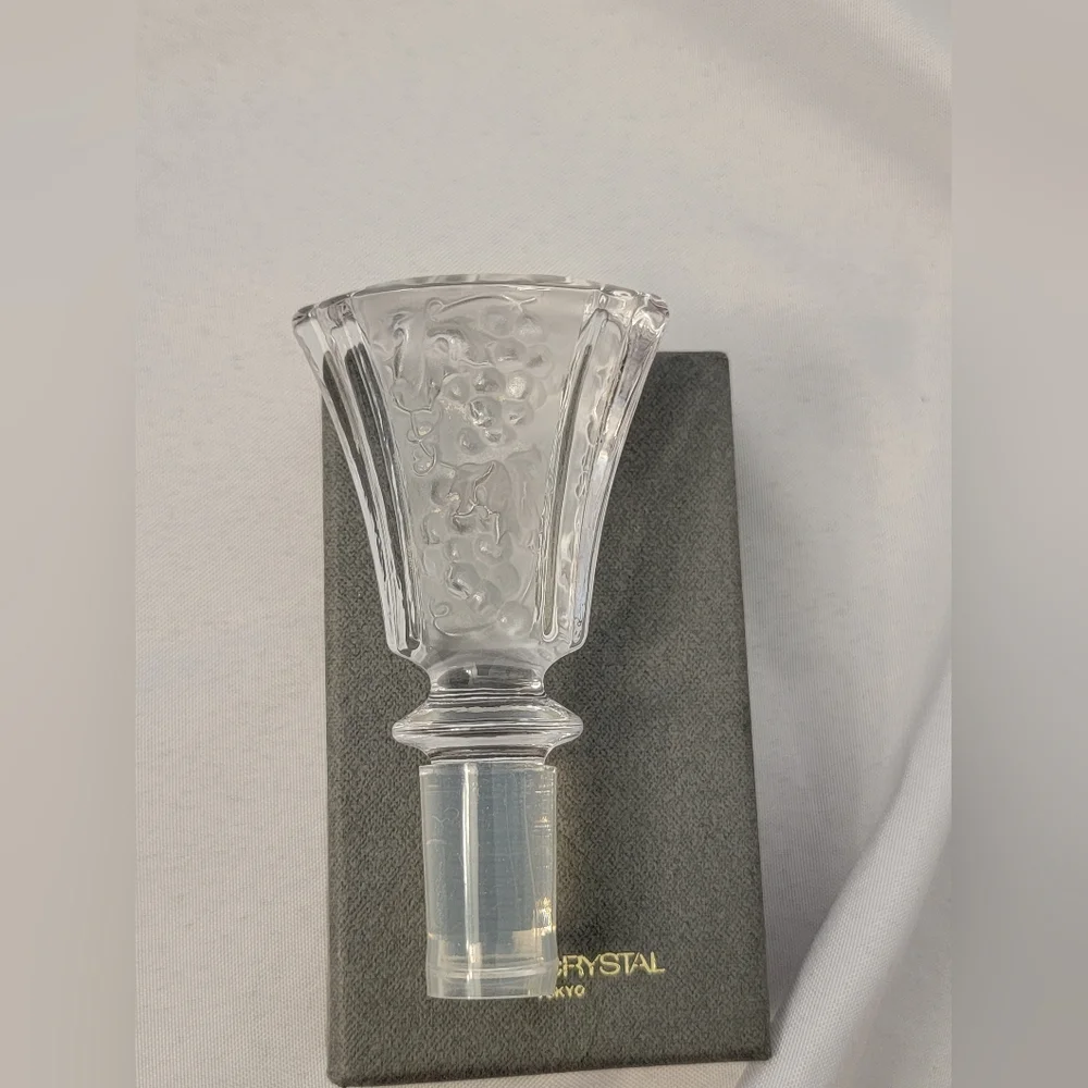 Hoya Crystal Corp. Crystal Wine Stopper